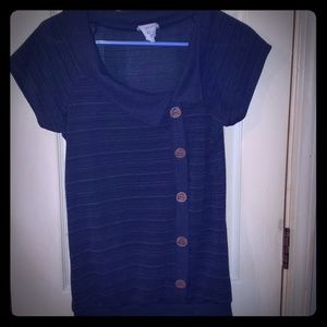 Striped flattering sweater type top button accent